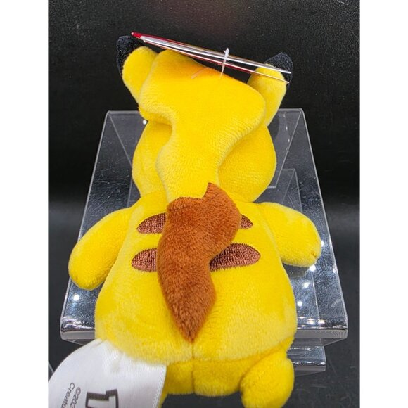 Pokémon Pikachu Plush Keychain Clip-On Toy - Picture 4 of 7